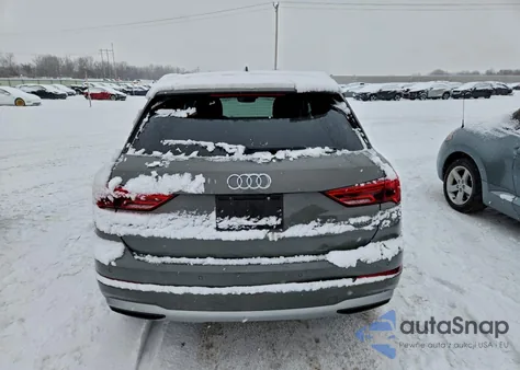 2020 Audi Q3 Premium Plus z USA, uszkodzony, nr VIN WA1BECF30L1007438
